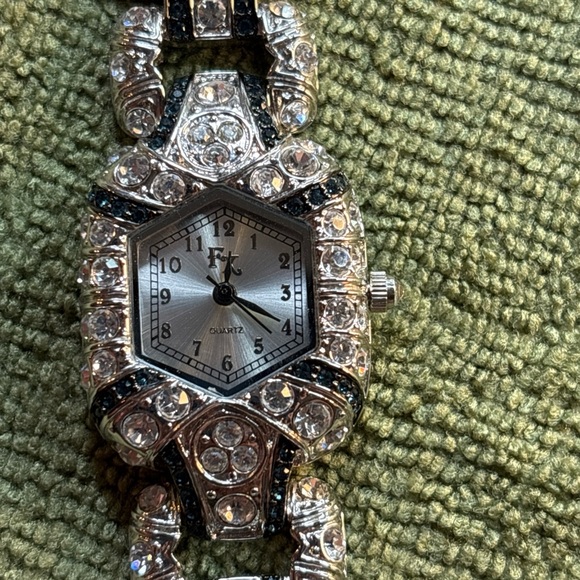 HW65 FRANZ XAVIER Signed ST. STEEL QUARTZ LADIES’ BLUE & CLEAR CRYSTAL WATCH - Picture 4 of 9